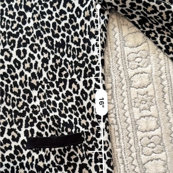 LANDS’ END Supima Cotton Animal Print Button Down Cardigan Sweater Plus Size 1X - Picture 9 of 10